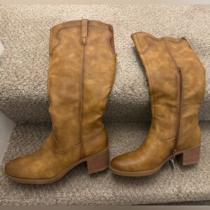 Baretraps Tall Brown Riding Boots w/ Block Heel, CYRA, Womens Sz 10 M New